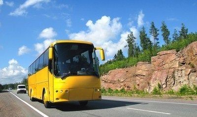 žlutý autobus