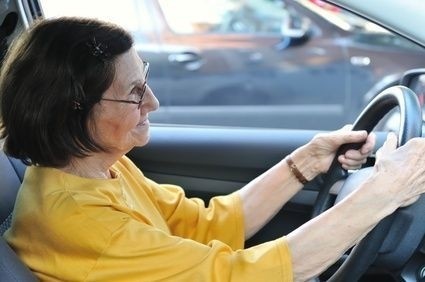 Řidička seniorka