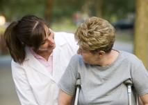 Žena,senior,důchodce,stáří,zlomenina- z HPV