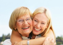Žena,senior,důchodce,stáří,kamarádky - z HPV